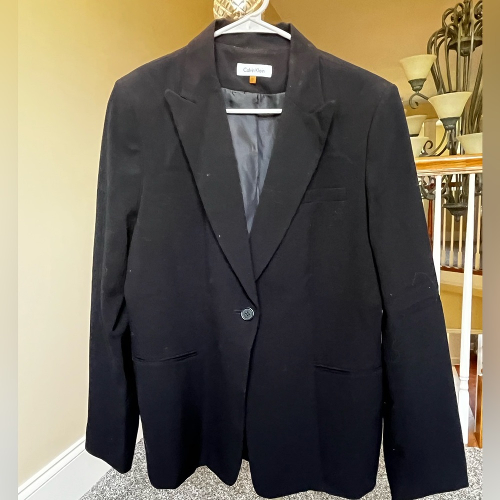 Black blazer for women!